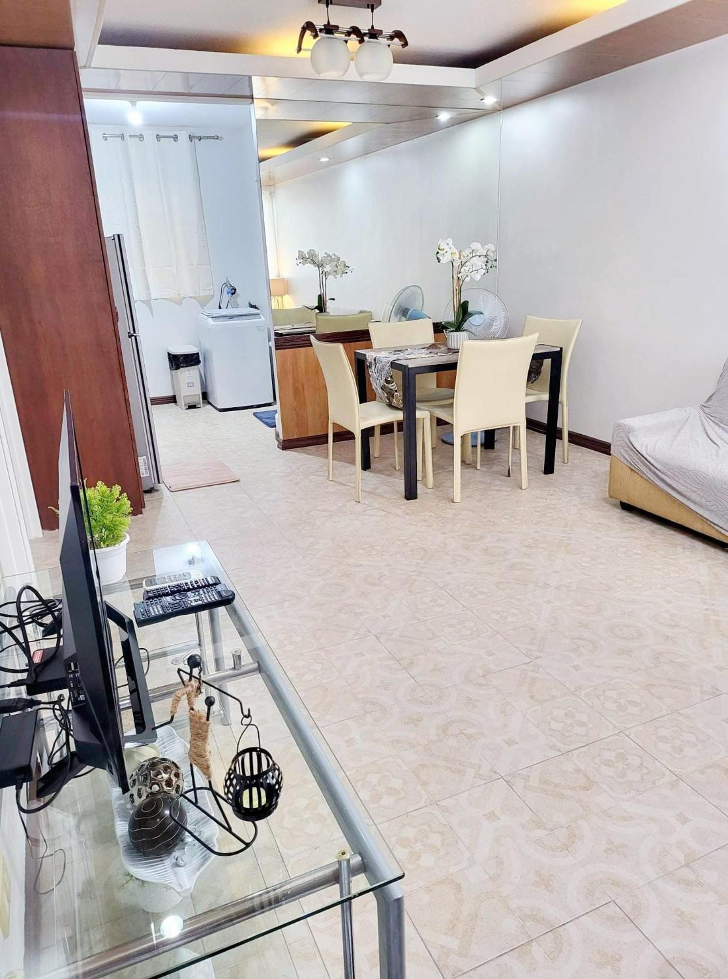 Davao City Cozy 2Br With Free Pool Beside Sm City Mall מראה חיצוני תמונה
