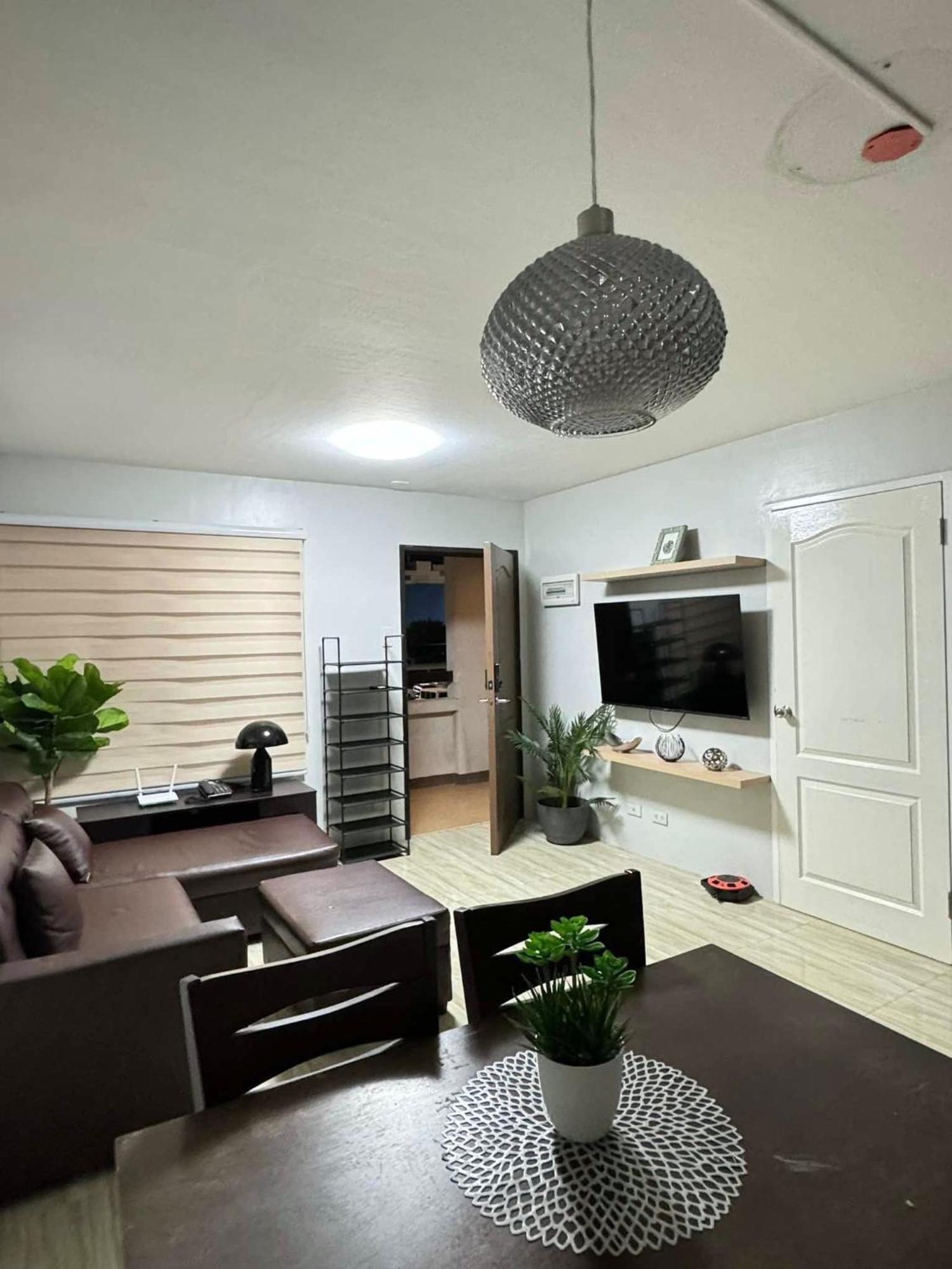 Davao City Cozy 2Br With Free Pool Beside Sm City Mall מראה חיצוני תמונה